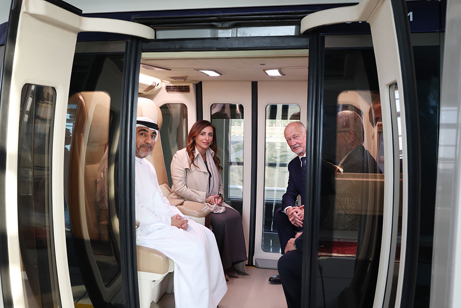 Sheikha Bodur bint Sultan Al Qasimi in uST transport