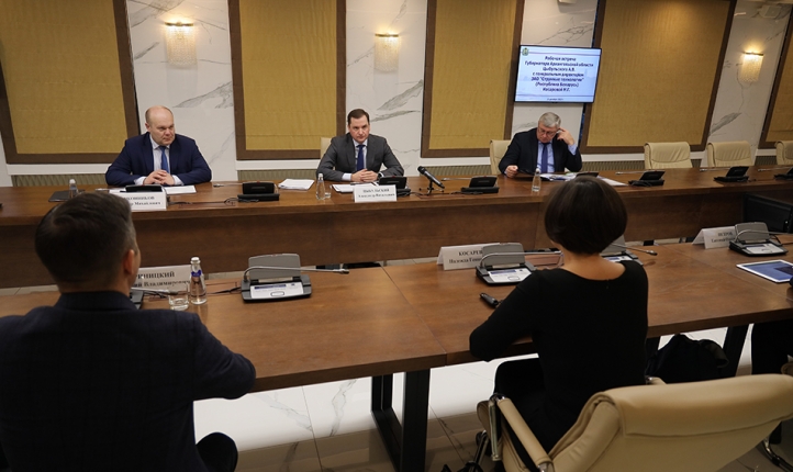 Over 20 Mass Media Reported on the Meeting of the General Director of UST Inc. with the Governor of the Arkhangelsk Region