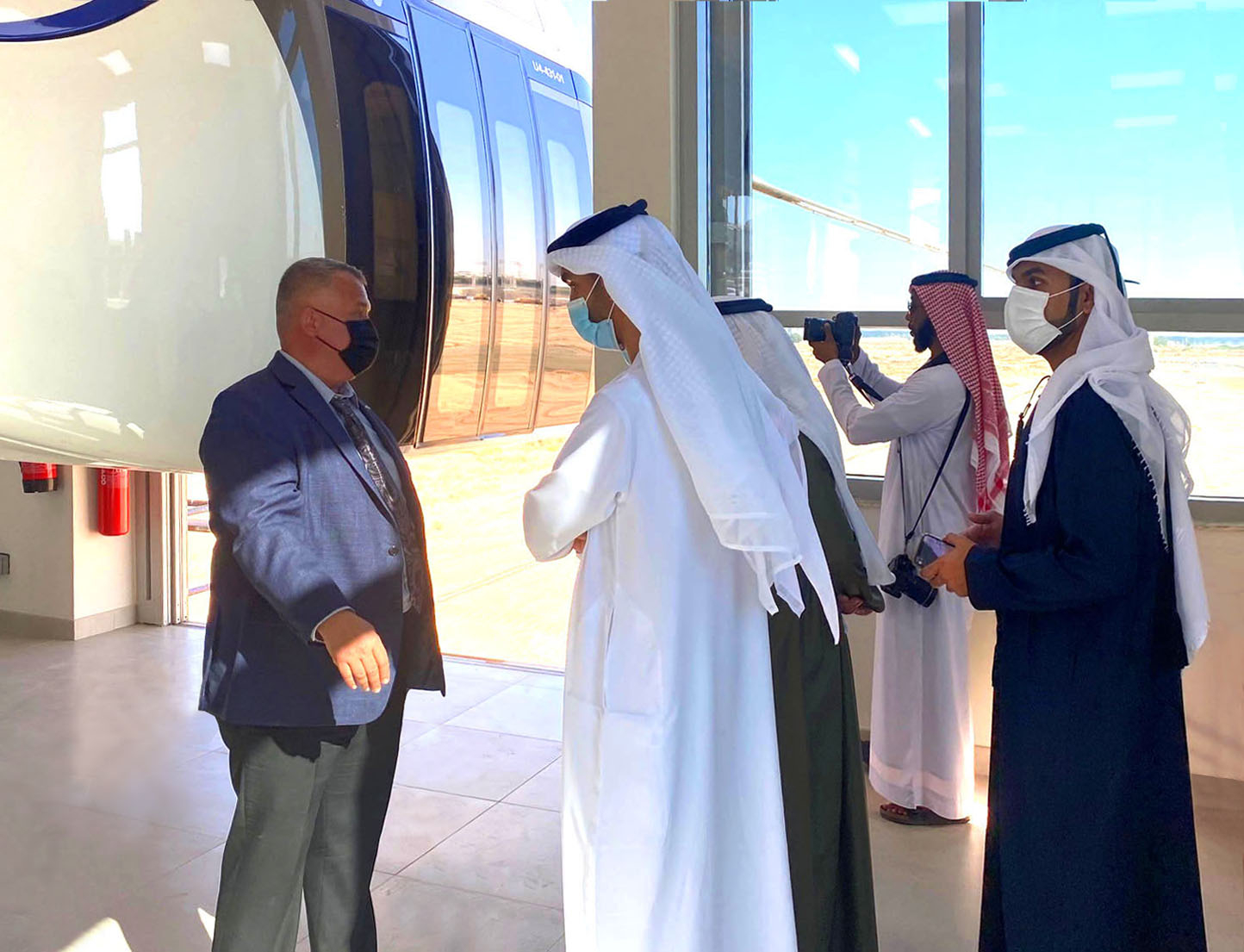 Министры правительства ОАЭ и представители бизнеса Саудовской Аравии посетили Центр uSky в Шардже