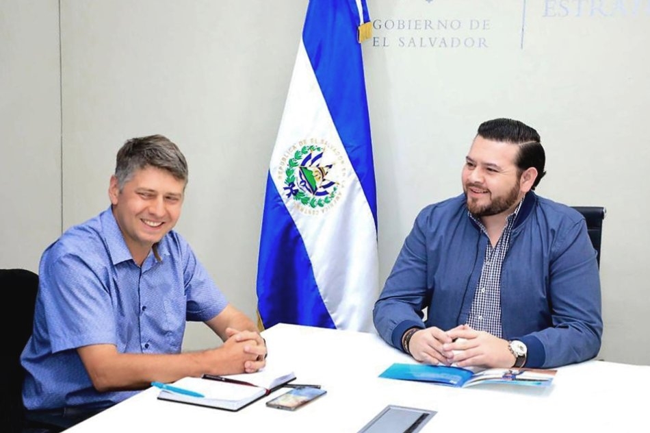 В Сальвадоре намерены интегрировать технологию UST Inc. в проект, строящийся по президентской программе