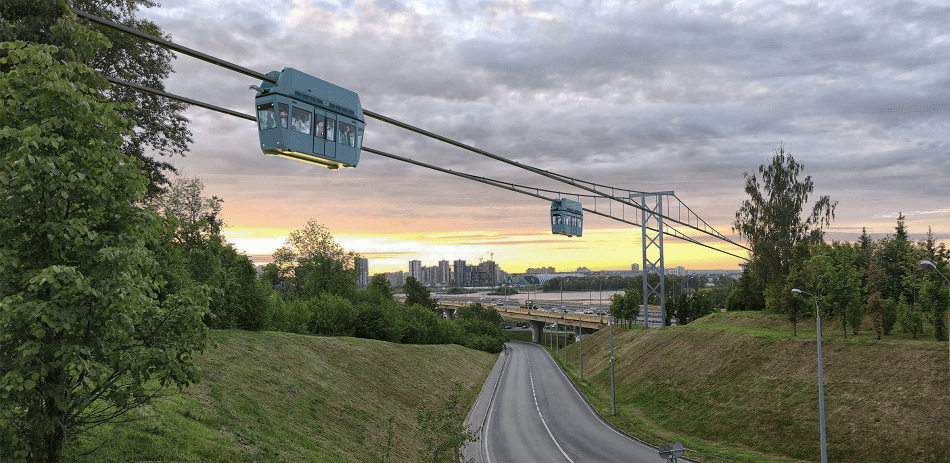 Тренды литературы и кино: кто и когда предсказал появление струнного транспорта