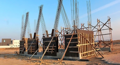 Construction of the first anchoring structure combined with a uST transport station