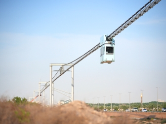 uSky Test & Certification Center has begun the fourth stage of dynamic tests for the transport overpass with a semirigid track structure and the uBus Karat U4-212. The debugging of the control system is now underway